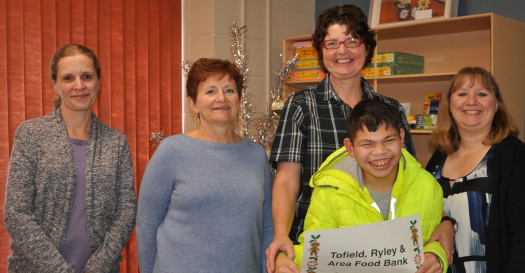 Tofield Mercury raises more than $1K for Food Bank